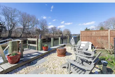 4 Bay Street, Center Moriches, NY 11934 - Photo 41