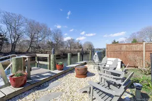 4 Bay St, Center Moriches, NY 11934 - Photo 41