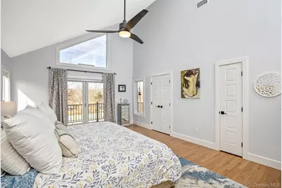 4 Bay Street, Center Moriches, NY 11934 - Photo 15