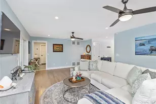 4 Bay St, Center Moriches, NY 11934 - Photo 21