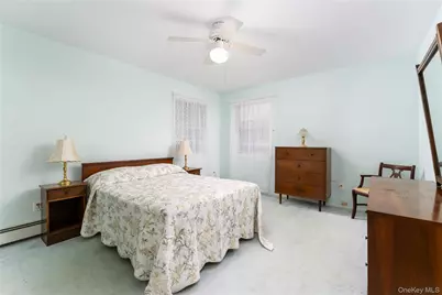 189 Broadway, Rocky Point, NY 11778 - Photo 15