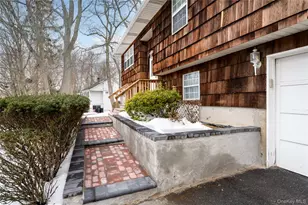 189 Broadway, Rocky Point, NY 11778 - Photo 3