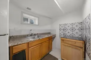 119-15 193rd St, Saint Albans, NY 11412 - Photo 19