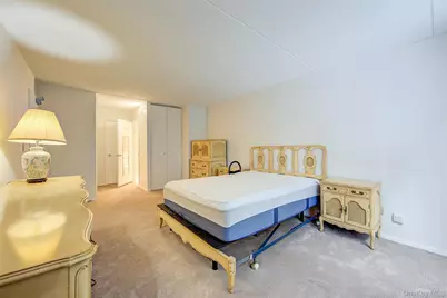 209-33 26th Avenue #TJ, Bayside, NY 11360 - Photo 23