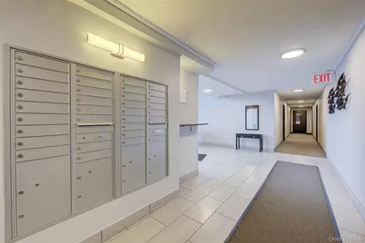 209-33 26th Avenue #TJ, Bayside, NY 11360 - Photo 5