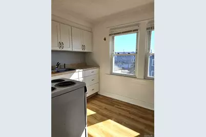 56 4th Avenue #3, East Rockaway, NY 11518 - Photo 9