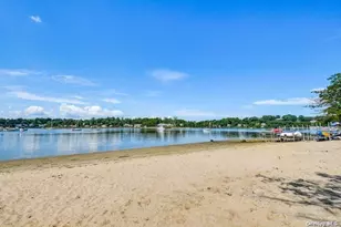 24 Cherry Pl, Huntington, NY 11743 - Photo 41