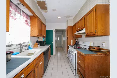 809 South Street, Newburgh, NY 12550 - Photo 17