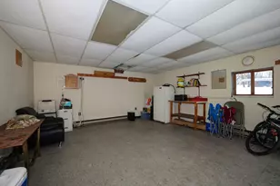 809 South St, Newburgh, NY 12550 - Photo 27