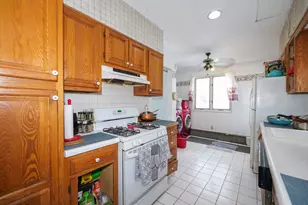 809 South St, Newburgh, NY 12550 - Photo 17