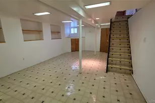 58-61 41st Dr, Woodside, NY 11377 - Photo 27