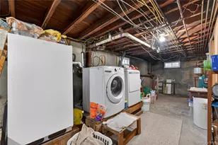 59 Holly Rd, Hewlett, NY 11557 - Photo 27