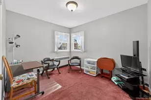 59 Holly Rd, Hewlett, NY 11557 - Photo 19