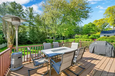 39 Harding Drive, New Rochelle, NY 10801 - Photo 23