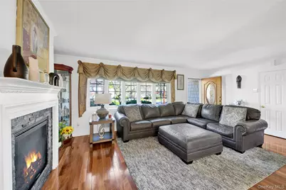 39 Harding Drive, New Rochelle, NY 10801 - Photo 9