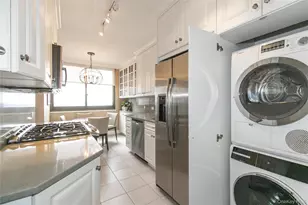 269-10 Grand Central Pkwy, Floral Park, NY 11005 - Photo 15