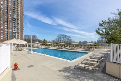 269-10 Grand Central Parkway #21-E, Floral Park, NY 11005 - Photo 39