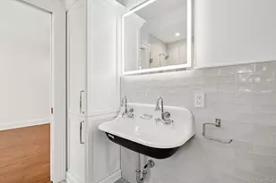 133 Newmarket Rd, Garden City, NY 11530 - Photo 29