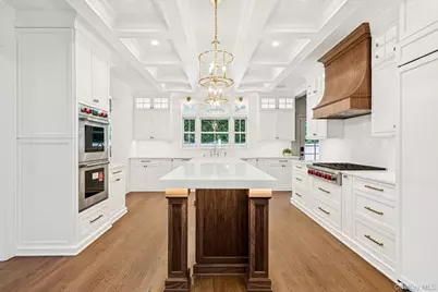 133 Newmarket Road, Garden City, NY 11530 - Photo 9