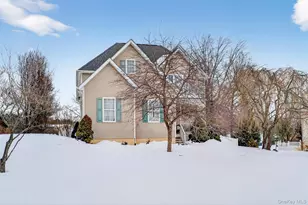 32 Woodstock Ln, Middletown, NY 10941 - Photo 1