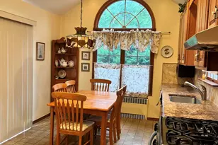 454 Roy St, West Hempstead, NY 11552 - Photo 7