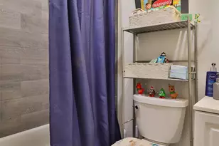 116 B Holbrook Rd, Holbrook, NY 11741 - Photo 21