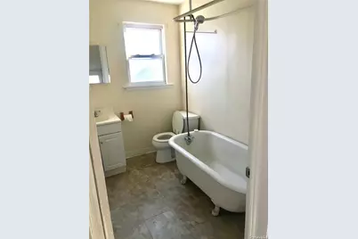 40 Southard Avenue, Rockville Centre, NY 11570 - Photo 5