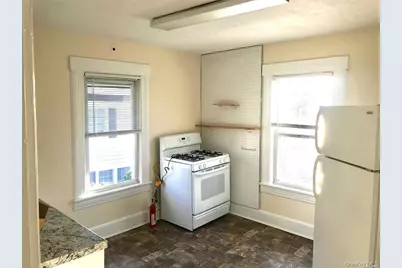 40 Southard Avenue, Rockville Centre, NY 11570 - Photo 7