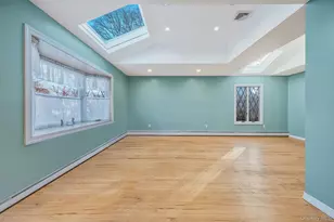 1616 Madison Ave, West Islip, NY 11795 - Photo 7