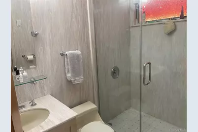 6139 184th Street, Fresh Meadows, NY 11365 - Photo 21