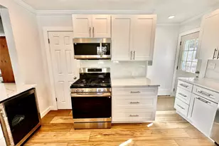 16 Osceola Ln, Southampton, NY 11968 - Photo 7