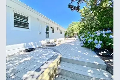 16 Osceola Lane, Southampton, NY 11968 - Photo 15