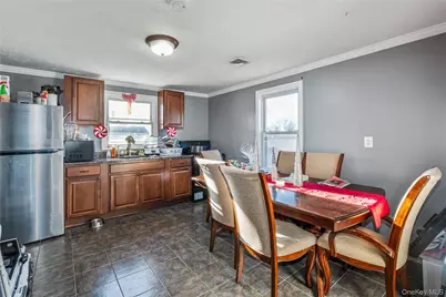 870 Nassau Road, Uniondale, NY 11553 - Photo 7