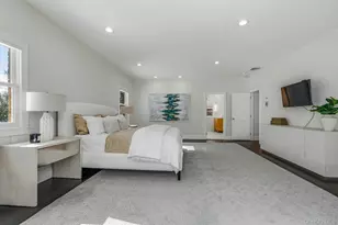 34 Sousa Dr, Sands Point, NY 11050 - Photo 23