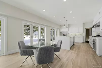 34 Sousa Drive, Sands Point, NY 11050 - Photo 17