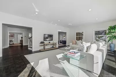 34 Sousa Drive, Sands Point, NY 11050 - Photo 7