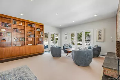 34 Sousa Drive, Sands Point, NY 11050 - Photo 9