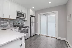 64 Cornflower Rd, Levittown, NY 11756 - Photo 9