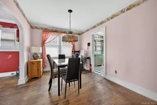 8 Henry Pl, Bay Shore, NY 11706 - Photo 9