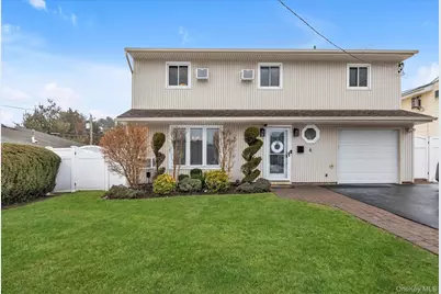 6 Cedar Drive E, Plainview, NY 11803 - Photo 1
