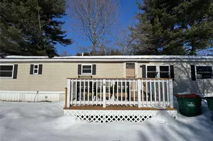 70 Elm Ln, Pleasant Valley, NY 12569 - Photo 5