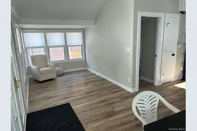 7 Cedar Avenue, East Setauket, NY 11733 - Photo 11