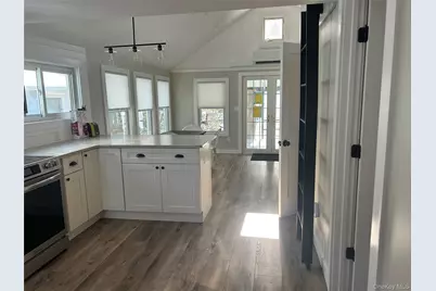 7 Cedar Avenue, East Setauket, NY 11733 - Photo 5