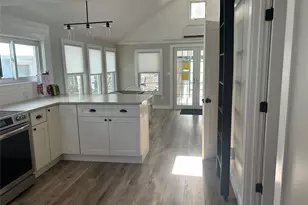 7 Cedar Ave, East Setauket, NY 11733 - Photo 5