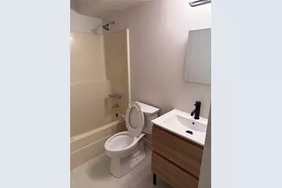 320 Post Avenue #2D, Westbury, NY 11590 - Photo 5