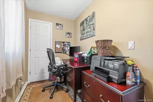 62 Eileen Ave, Plainview, NY 11803 - Photo 21