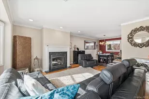 62 Eileen Ave, Plainview, NY 11803 - Photo 9