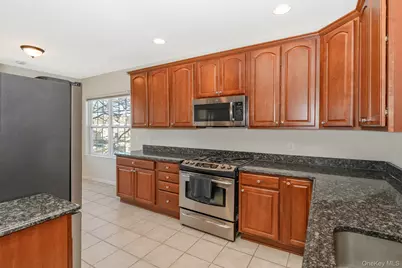 196 Somerset Drive, Massapequa, NY 11758 - Photo 7