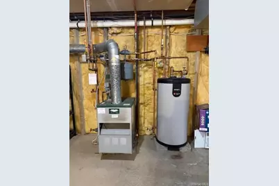 4 Grapevine Place, Poughkeepsie, NY 12603 - Photo 31