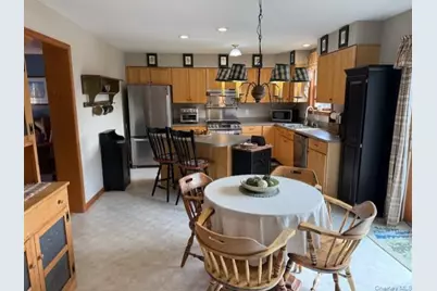 4 Grapevine Place, Poughkeepsie, NY 12603 - Photo 9